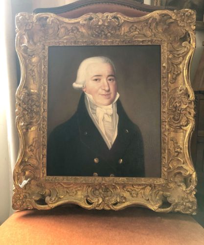 Portrait encadré avec cadre doré ancien