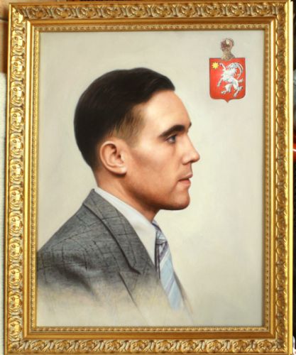 Portrait ancien peint à l’huile avec blason et armoiries